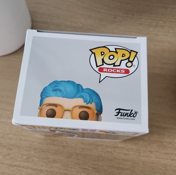 Funko Pop! BTS RM with Blue Hair and Yellow Glasses Dynamite - Picture 5 of 7
